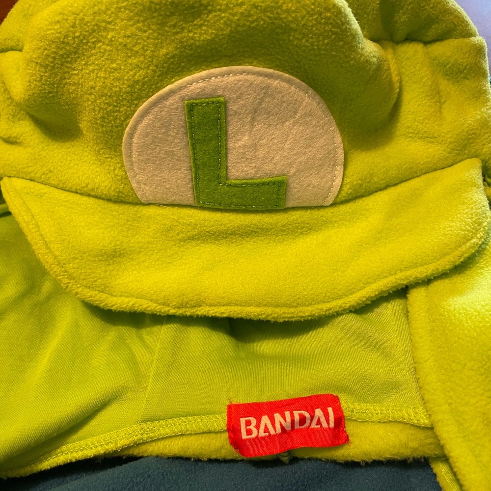 Bandai Super Mario Bros. Luigi Kigurumi Onsie Costume adult M